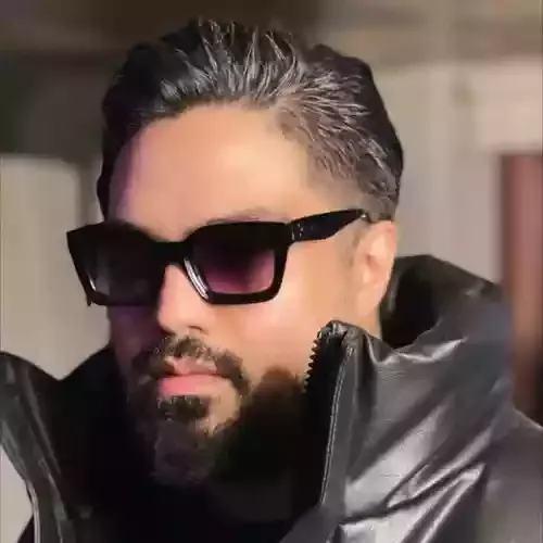 دانلود آهنگ شایان اشراقی به نام پرواز