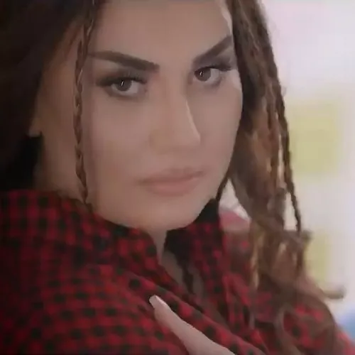 دانلود آهنگ شبنم تووزلو به نام من عاشق