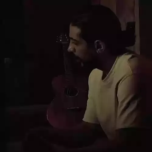 دانلود آهنگ نفهمیدم که این عشق بهار دیگه داره کسری زاهدی